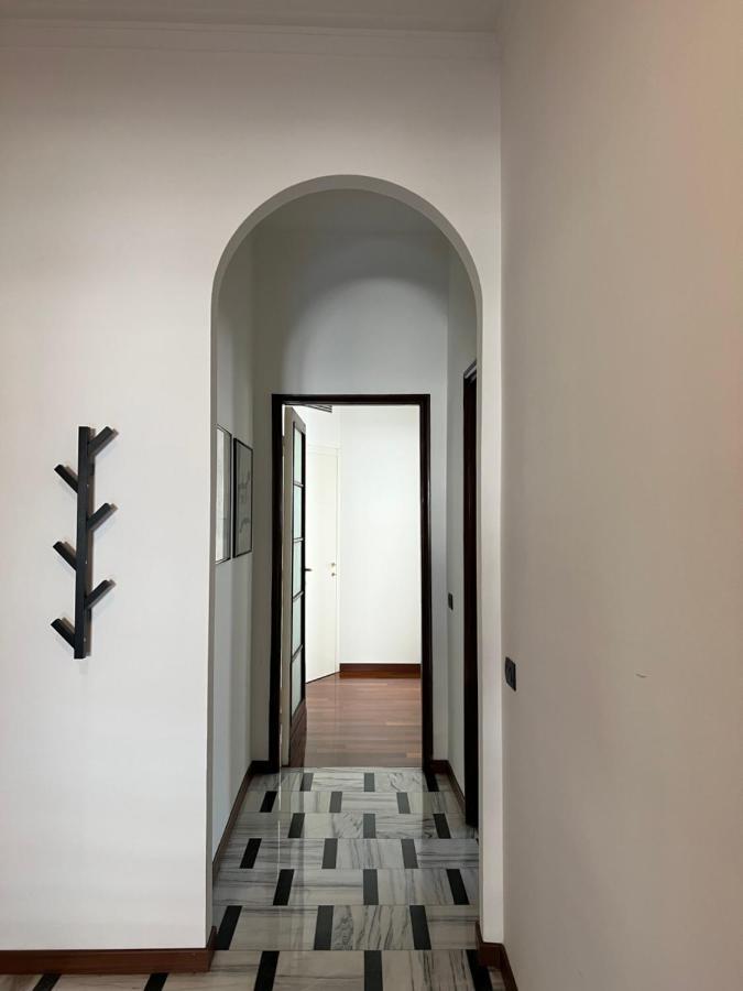 Rebecca'S Milano Collection: Repubblica Apartment Bagian luar foto