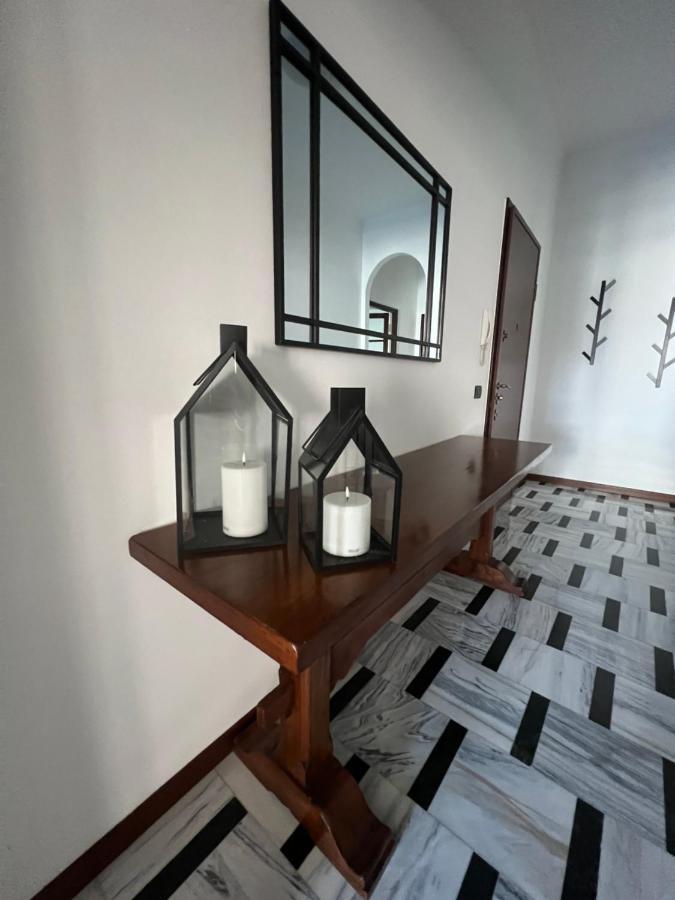Rebecca'S Milano Collection: Repubblica Apartment Bagian luar foto