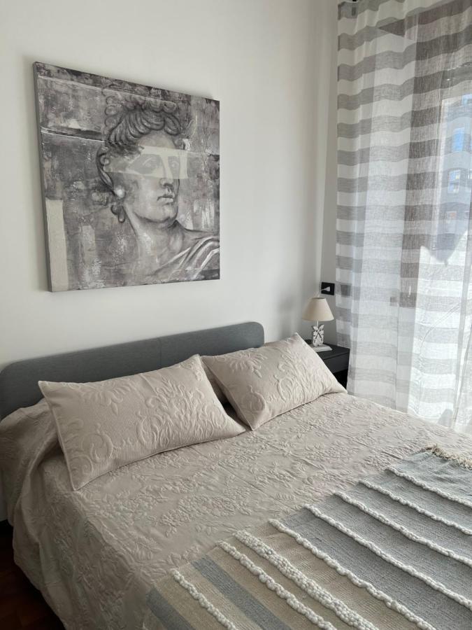 Rebecca'S Milano Collection: Repubblica Apartment Bagian luar foto